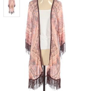 Boho Pink Kimono with Fringe Detail - Lightweight and Stylish American Rag Cie